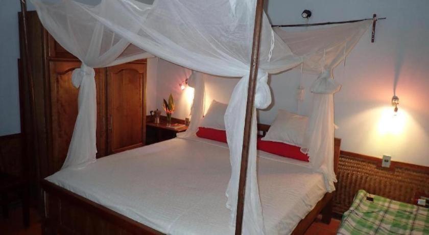 Forest Floor Lodge Cat Tien Bagian luar foto